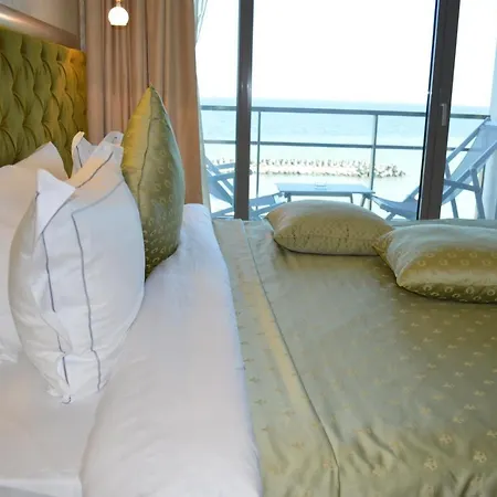 Hotel Carmen International - Fost Becali