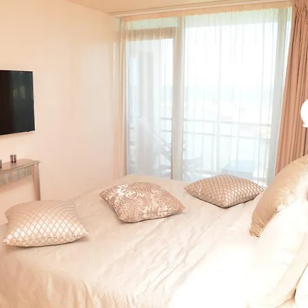 Hotel Carmen International - Fost Becali Venus