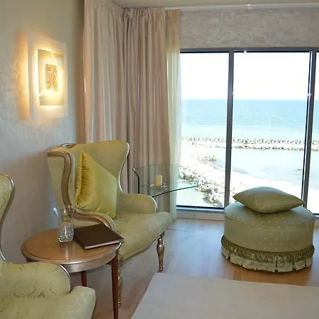 Carmen International - Fost Becali Venus