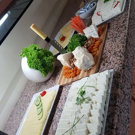 Carmen International - Fost Becali Venus