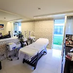 Carmen International - Fost Becali Szálloda 5*