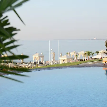 Carmen International - Fost Becali Венус