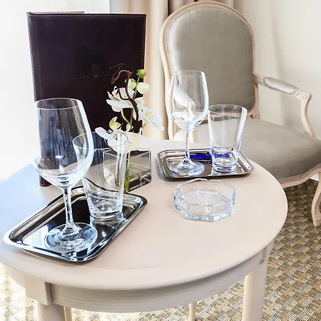 Carmen International - Fost Becali 5*