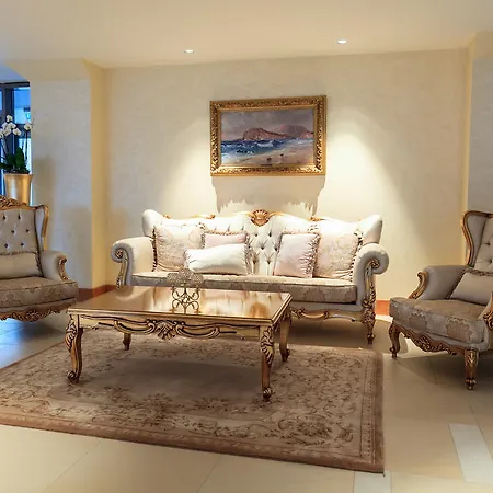 Carmen International - Fost Becali Венус