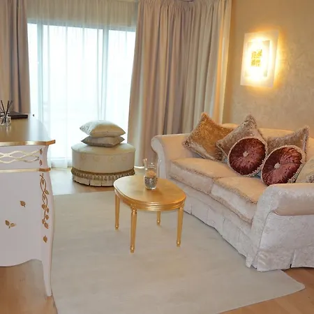 Carmen International - Fost Becali 5*